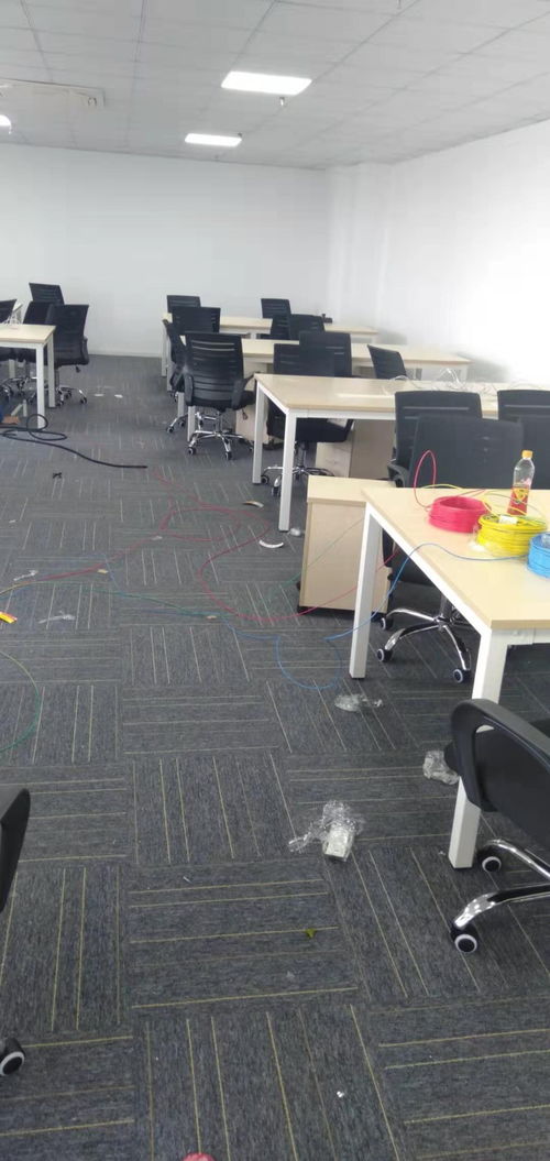 寶山區電路燈具維修服務 專修跳閘、短路、不通電及保險絲燒焦等問題，上海房屋維修承接總公司業務